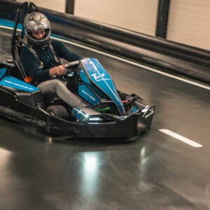 E-karting op de kartbaan in Schagen